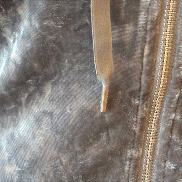 Calvin Kline crushed Velvet Hoodie in Grafite size LG new - Picture 6 of 7